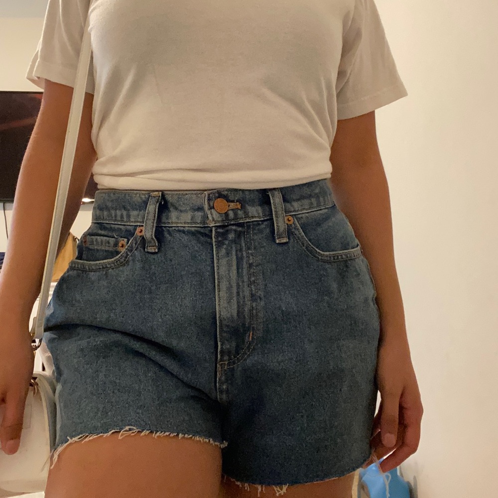 Pink Shorts size 27, dark blue